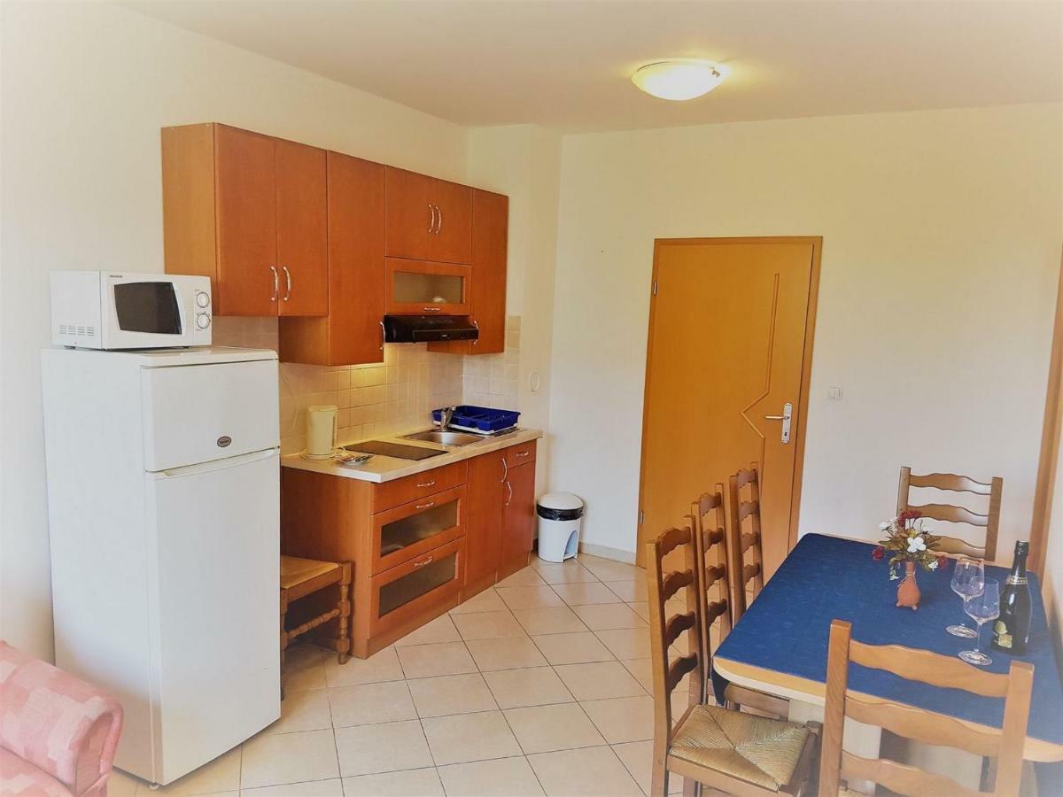 Apartments Vrtlici Stara Novalja Buitenkant foto