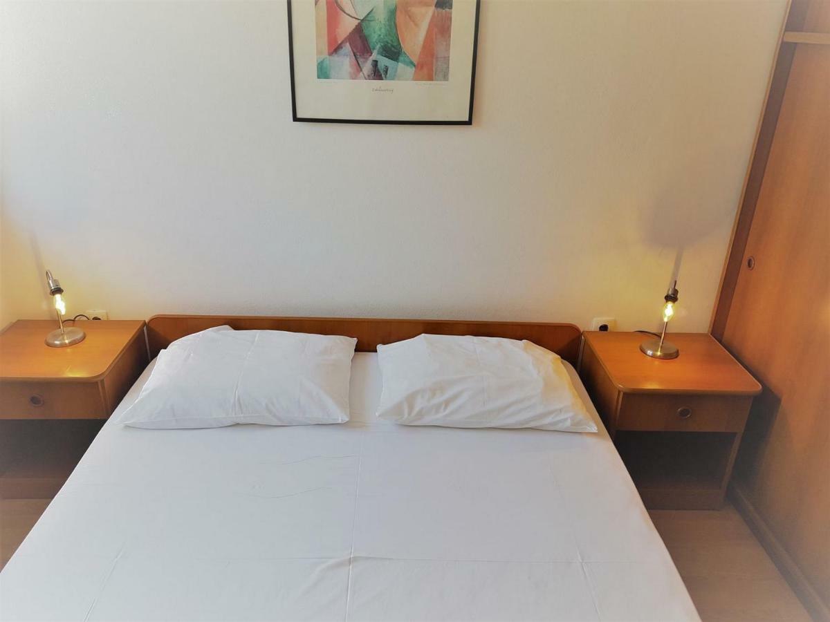 Apartments Vrtlici Stara Novalja Buitenkant foto