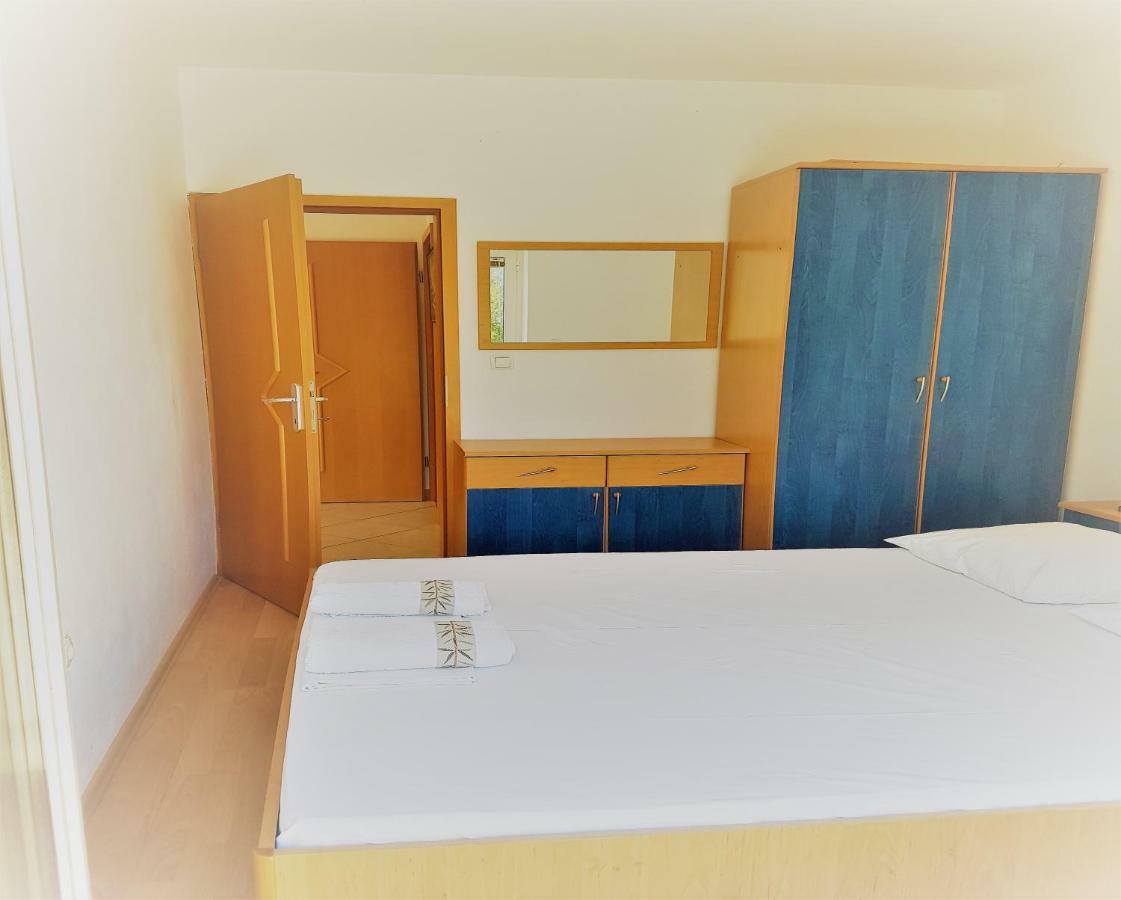Apartments Vrtlici Stara Novalja Buitenkant foto