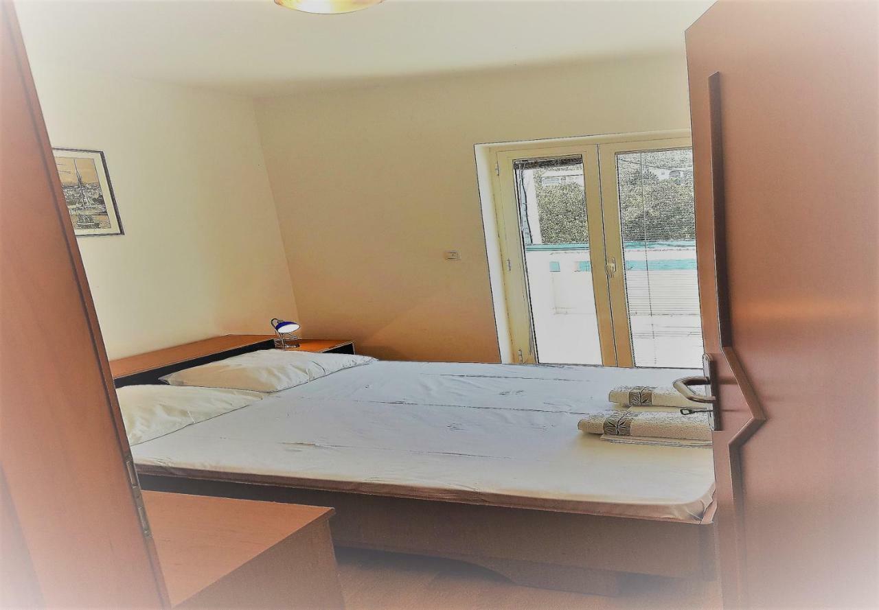 Apartments Vrtlici Stara Novalja Buitenkant foto